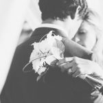 Bajkowe wesele w obiektywie – jak wybrać fotografa ślubnego?